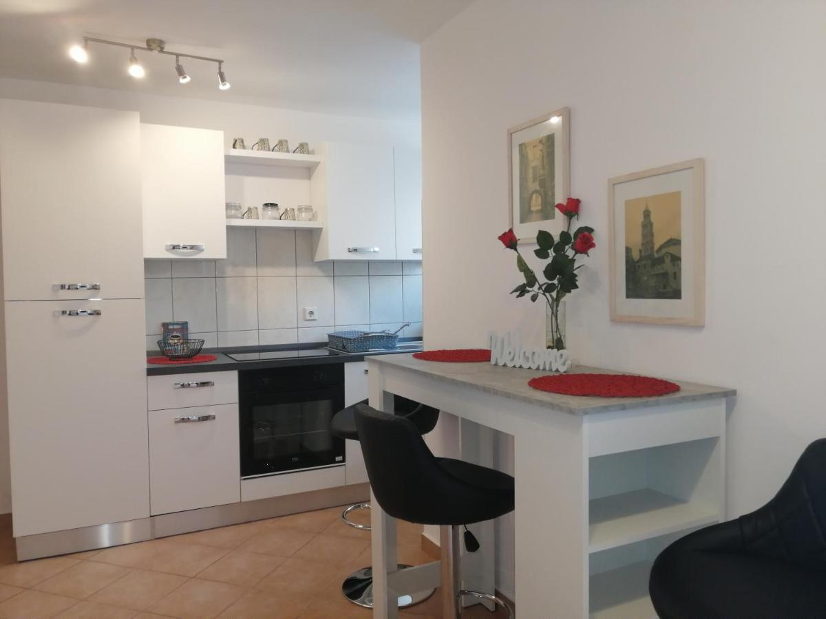 Matic Apartments Split Bagian luar foto