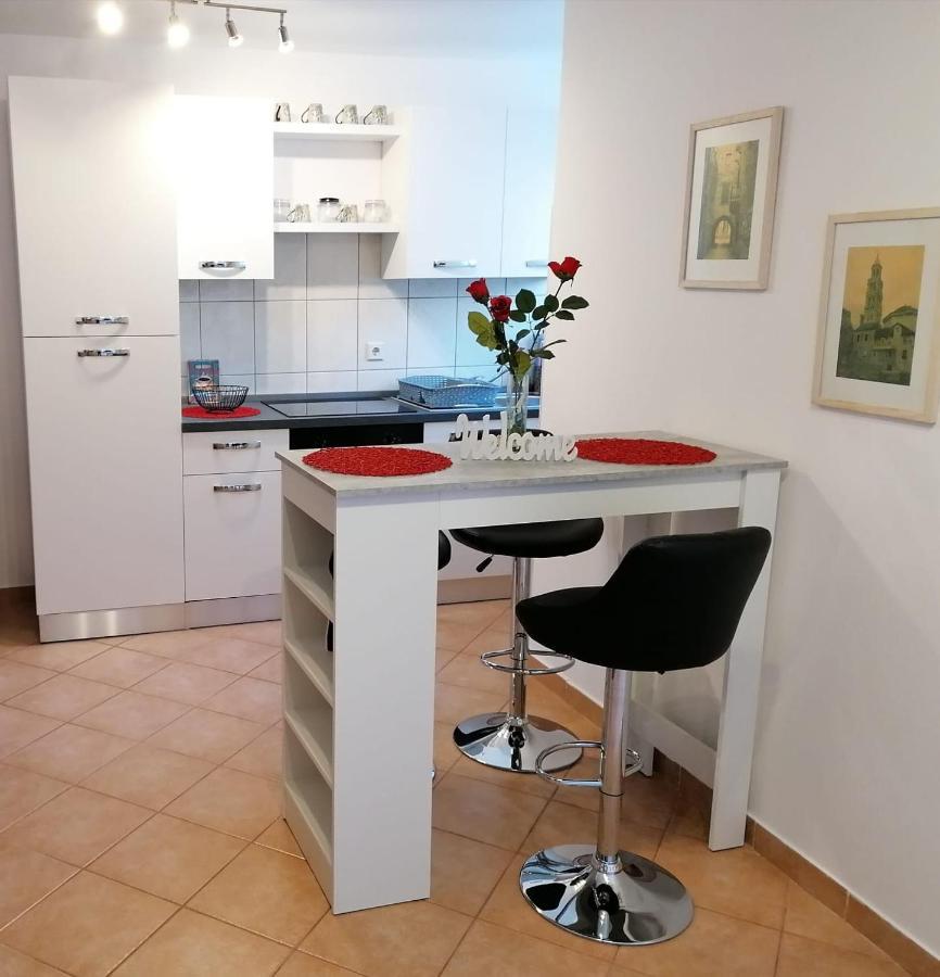 Matic Apartments Split Bagian luar foto