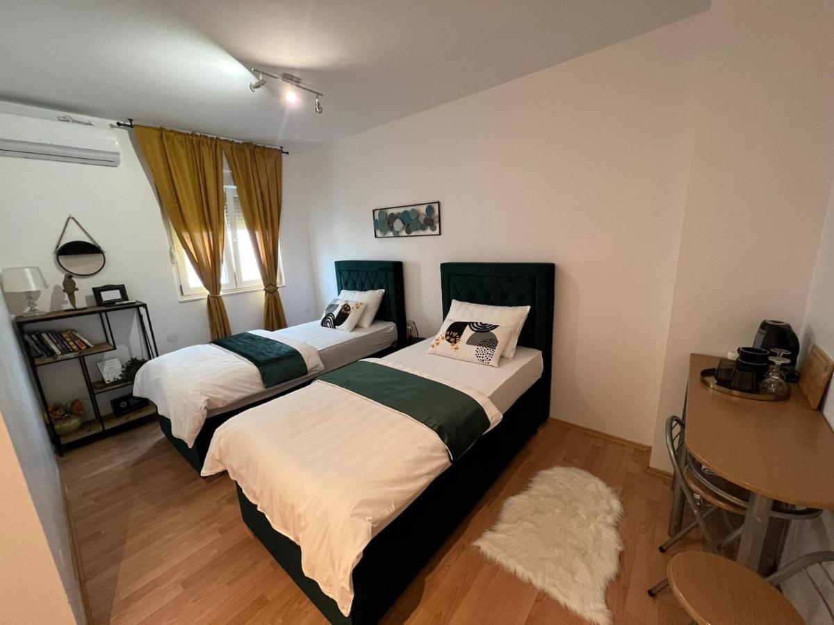 Matic Apartments Split Bagian luar foto